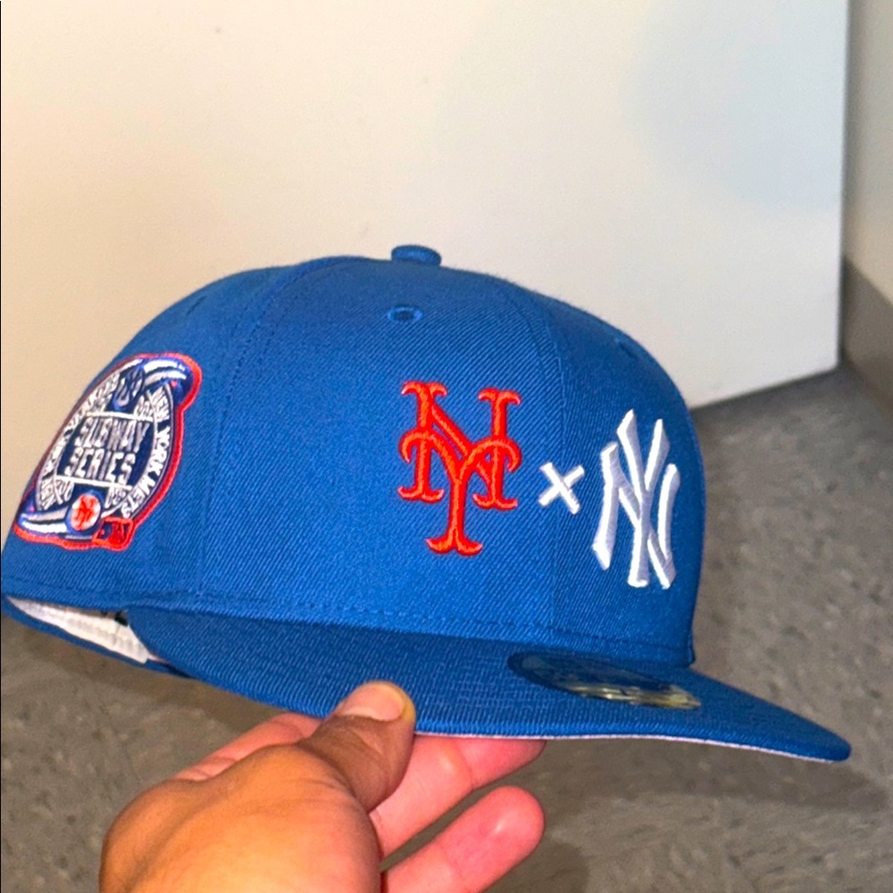 Mets and Yankees subway series collection fitted. Sz 7 3/8